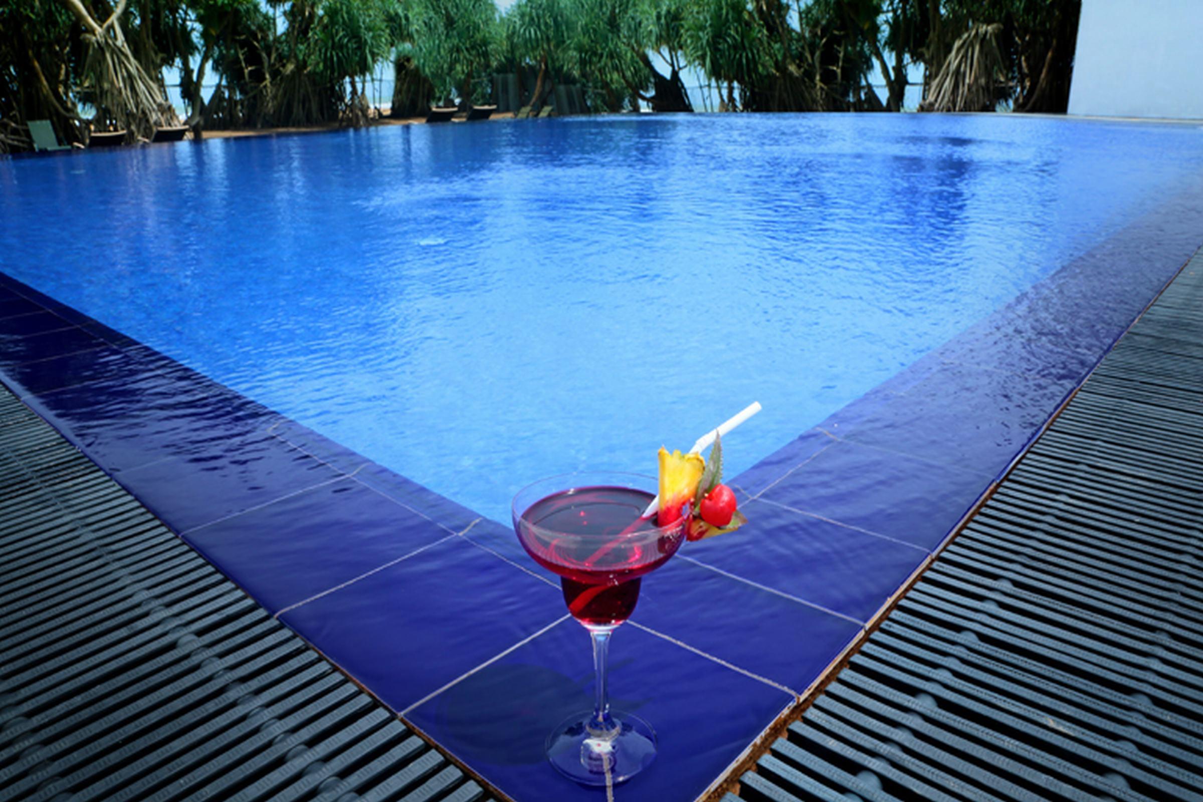 Coco Royal Beach Resort Kalutara Esterno foto