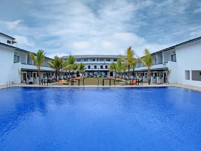 Coco Royal Beach Resort Kalutara Esterno foto